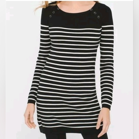 White House Black Market Dresses & Skirts - 💜🩷White House Black Market Striped Sweater Tunic Top Size XS💜